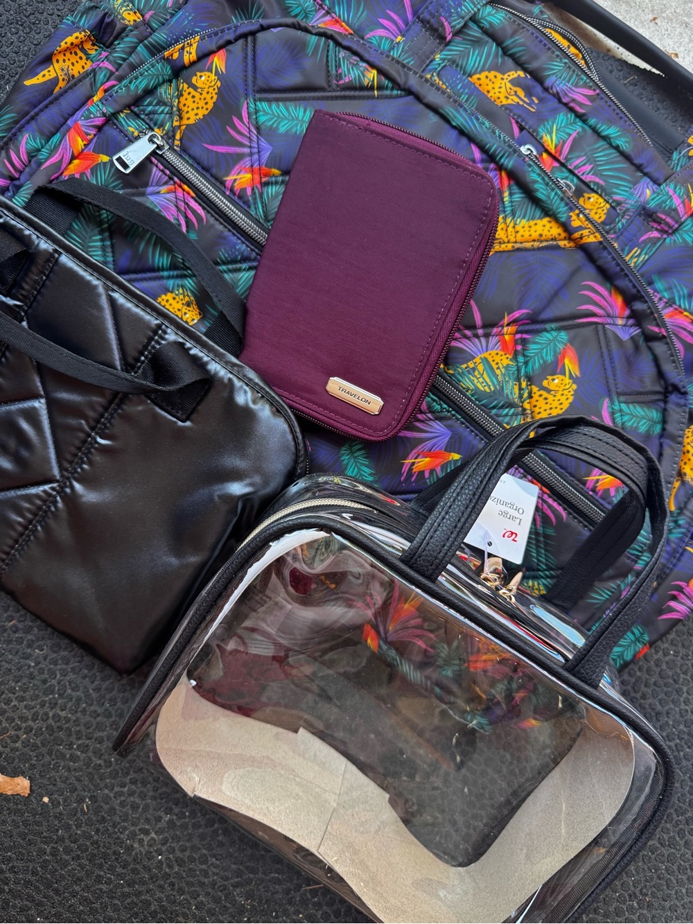 LUG AWAY bundle